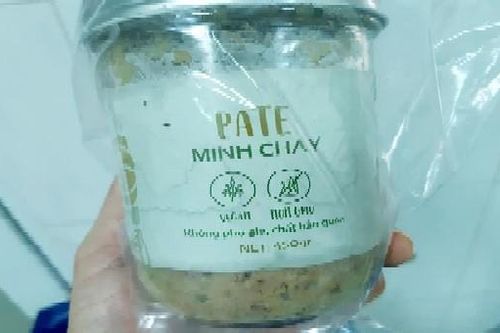 Một sư cô ở Quảng Nam bị ngộ độc sau khi ăn bánh mì có pate Minh Chay