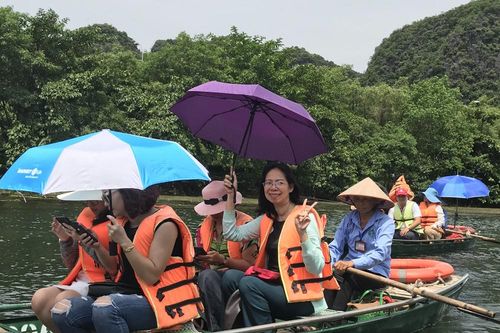 Le lói cơ hội đón khách quốc tế