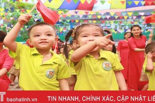 Gần 700 bé mầm non Trí Đức hân hoan chào năm học mới