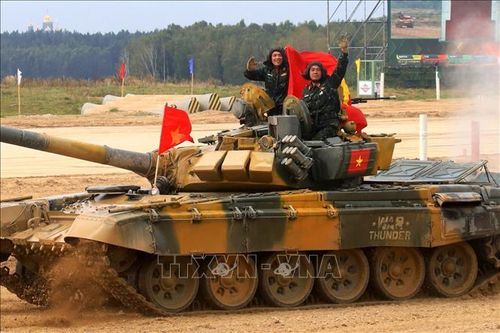 Vỡ òa cảm xúc Xe tăng hành tiến Việt Nam tại Army Games 2020