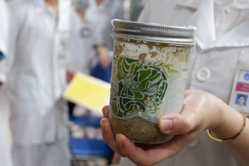 Ngộ độc pate Minh Chay: Cá nhân nào, cơ quan nào phải chịu trách nhiệm?