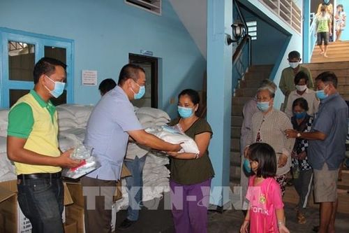 Dịch COVID-19: Hỗ trợ khẩn cấp cho người gốc Việt tại Campuchia