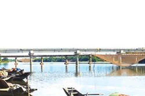 Qua sông không phải lụy đò