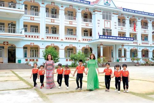Hân hoan chào đón năm học mới