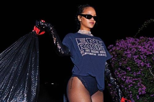 Rihanna bị tai nạn bầm mặt