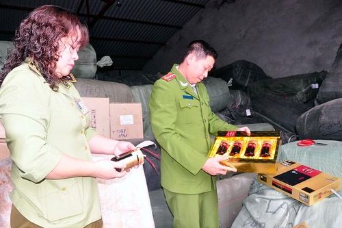 Thực phẩm chức năng - mảnh đất màu mỡ cho hàng giả, hàng nhái hoành hành