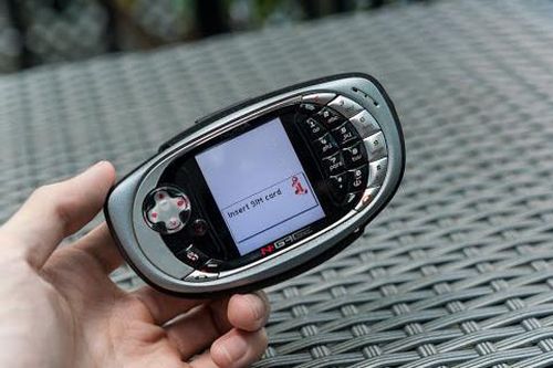 Flashback: Nokia N-Gage - Chiếc điện thoại chơi game thất bại vì đi trước thời đại