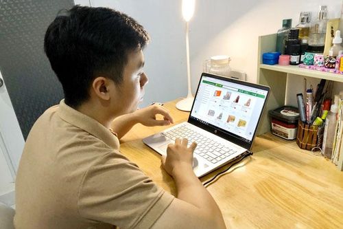 Thương mại điện tử quý II-2020: Mua hàng bách hóa trực tuyến tăng đột biến