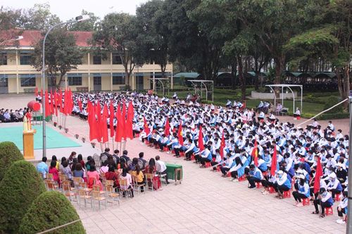 Tựu trường vẫn đảm bảo an toàn phòng chống dịch Covid-19