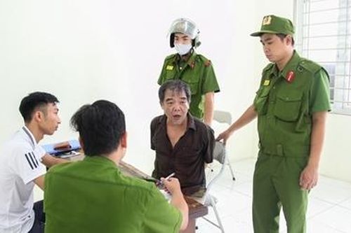 U60 cướp gần 50 triệu tại quầy phát lương hưu