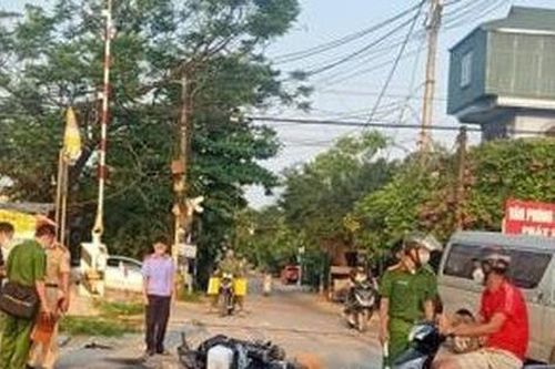 Công an Hà Nội truy tìm tài xế ô tô gây tai nạn khiến 2 người thương vong rồi bỏ trốn, kêu gọi người dân cung cấp camera hành trình