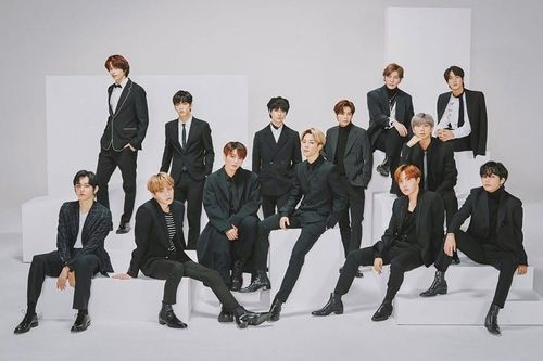 Trong khi chờ BTS qua Việt Nam diễn thì đừng bỏ qua concert online của gia đình Big Hit