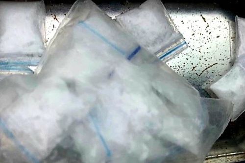 Hải Phòng: Bắt 3 đối tượng mua bán trái phép ma túy, thu giữ 2 khẩu súng