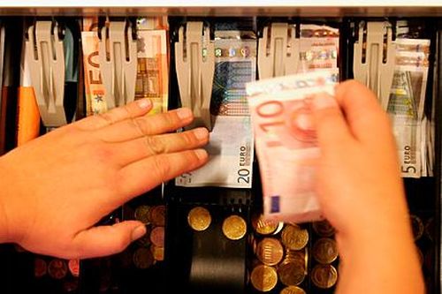 Dự báo những vấn đề mới cho nền kinh tế thế giới vào cuối năm