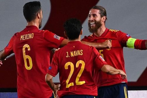 Thắng Urkaine, Tây Ban Nha lên ngôi đầu bảng A4 Nations League