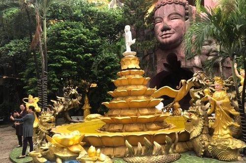 Tìm bình yên cho người đã khuất