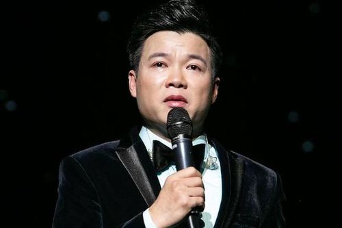 Vũ Thắng Lợi hát cổ động và tri ân ngành Y chống dịch