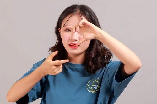 Lá đơn 'đặc biệt' của nữ sinh giải Nhất môn Toán quốc gia ở Nghệ An