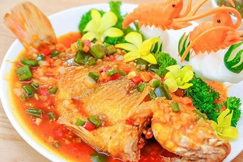 Cá diêu hồng hấp dầu hào đậm đà, hao cơm