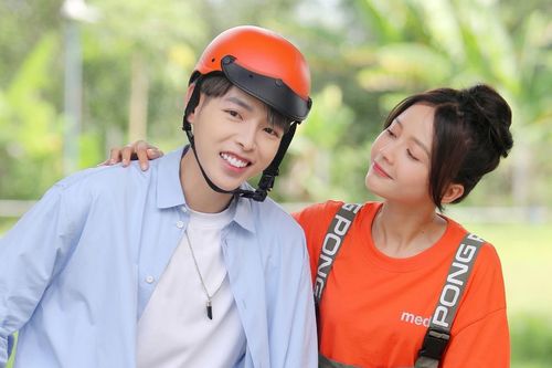 Đức Phúc nhá hàng loạt ảnh hậu trường, chuẩn bị ra mắt phần 2 phim thanh xuân triệu view?