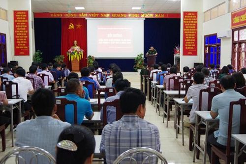 90 học viên tham gia lớp bồi dưỡng kiến thức quốc phòng và an ninh đối tượng 3 năm 2020