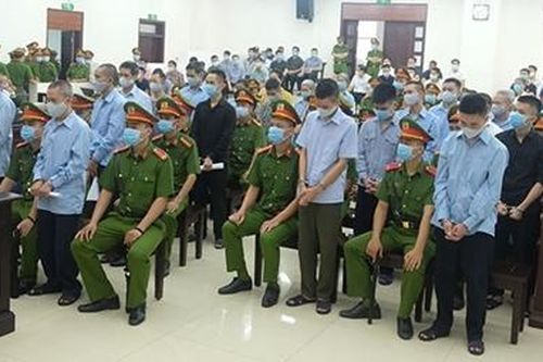 Nhiều bị cáo mong được hưởng sự khoan hồng của pháp luật
