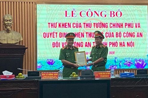 Khen thưởng Công an Hà Nội trong vụ triệt phá nhóm lừa đảo hàng nghìn người nước ngoài