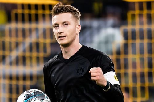 Marco Reus ghi bàn trong ngày tái xuất