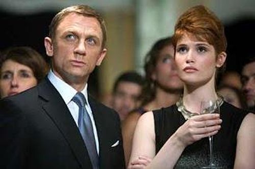 Gemma Arterton muốn quên vai diễn Bond Girl