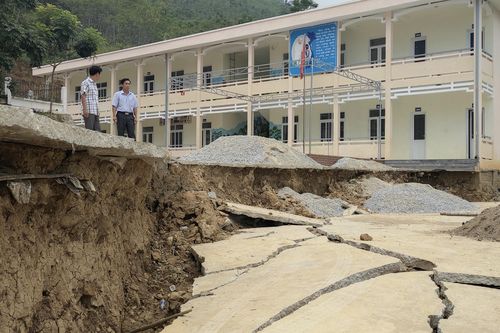 Thanh Hóa: Đóng cửa một trường học vì nguy cơ sụt lún