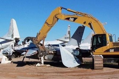 Tại sao Mỹ phải băm nát tất cả F-14 Tomcat, trị giá gần 1.000 tỉ/chiếc?
