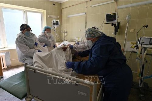 Ukraine ghi nhận số ca tử vong cao do COVID-19 nhất trong 1 ngày