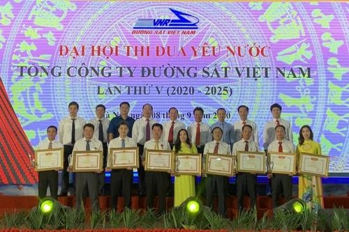 Ngành Đường sắt tôn vinh 90 điển hình tiên tiến xuất sắc giai đoạn 2015-2020