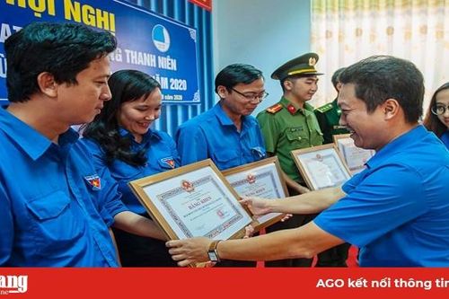 Tổng kết Tháng Thanh niên và Chiến dịch 'Mùa hè tình nguyện'