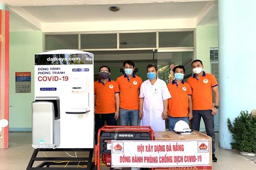Hội Xây dựng Đà Nẵng: Hỗ trợ thiết bị cho bệnh viện trong phòng, chống dịch Covid-19