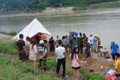 Đã tìm thấy thi thể nam sinh lớp 11 bị mất tích trên sông Đà