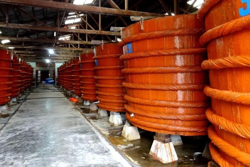Hai hiệp hội nước mắm: Người tiêu dùng băn khoăn