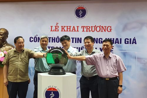 Giá trang thiết bị y tế đã bắt đầu được công khai trên Cổng thông tin
