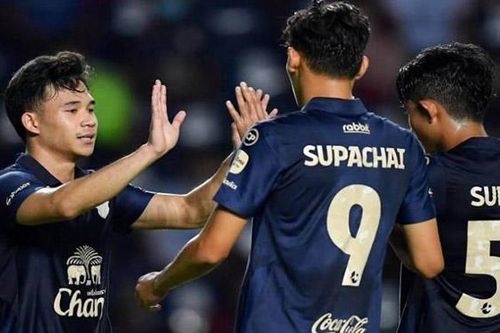 Thái Lan tin chắc có cầu thủ chơi cho Leicester