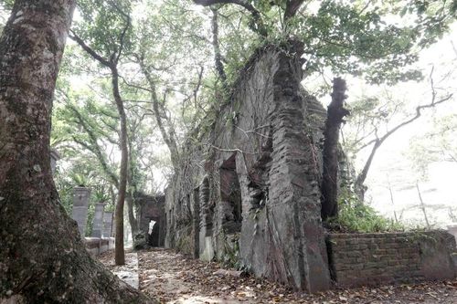 'Đánh thức' tiềm năng du lịch từ phế tích ở Ba Vì