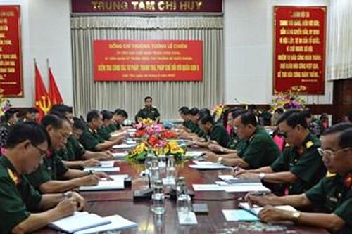 Thượng tướng Lê Chiêm kiểm tra công tác tư pháp, thanh tra, pháp chế tại Quân khu 9