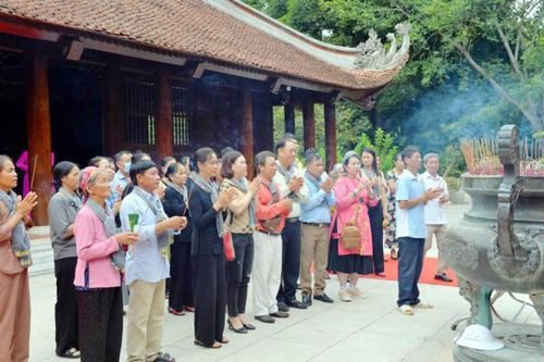 Lễ giỗ Chủ tịch Hồ Chí Minh lần thứ 51