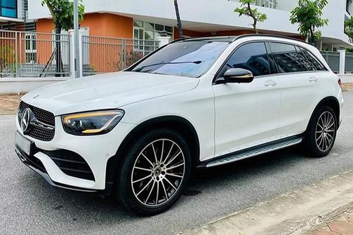 Mercedes GLC chạy 11.00km đắt hơn xe 'đập hộp' ở Việt Nam
