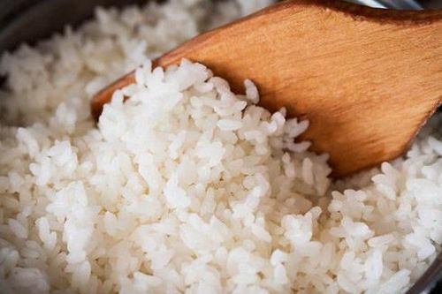Thực hư việc ăn cơm nguội hấp gây nguy cơ ung thư, chuyên gia chỉ cách ăn vừa tiết kiệm vừa an toàn