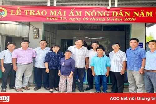 Trao nhà 'Mái ấm nông dân' cho hội viên có hoàn cảnh khó khăn