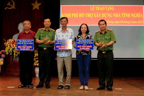 Công an tỉnh An Giang ra mắt hệ thống quản lý thông tin phản ánh về an ninh trật tự