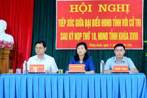 Đại biểu HĐND tỉnh tiếp xúc cử tri sau kỳ họp thứ 10