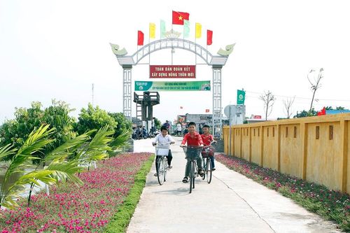 Lan tỏa phong trào thi đua yêu nước, xây dựng tỉnh Nam Định giàu đẹp, văn minh