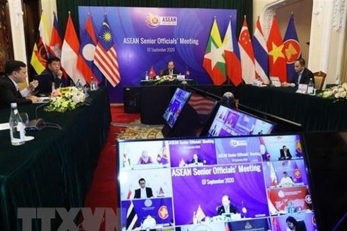 Thủ tướng: ASEAN kiên định nguyên tắc thượng tôn pháp luật ở Biển Đông