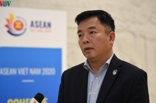 ASEAN không đặt ra vấn đề 'chọn bên'